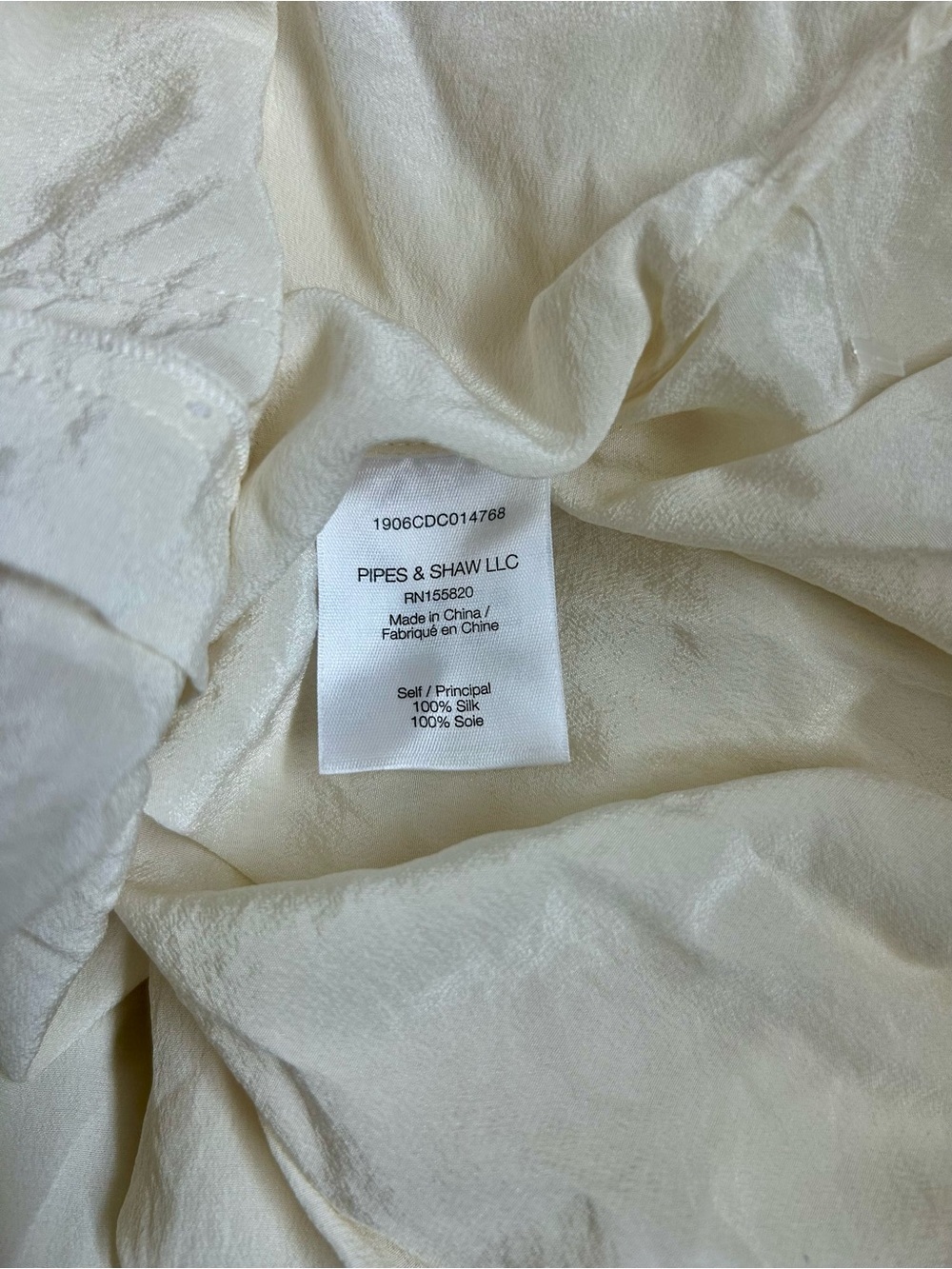 Veronica Beard 100% Silk Blouse, White V-Neck Button Front - Picture 8 of 8